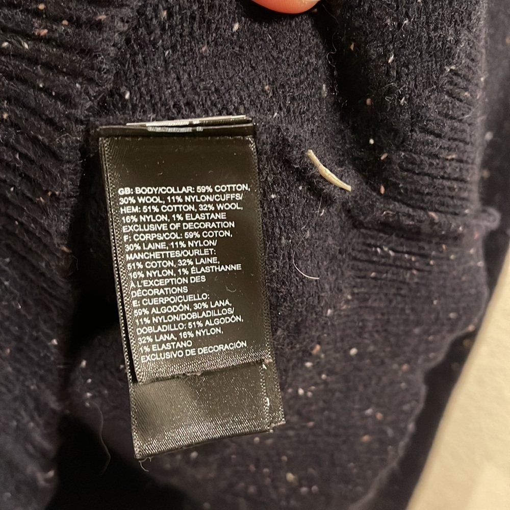 FLASH SALE - The North Face Collared Sweater - Picture 6 of 6